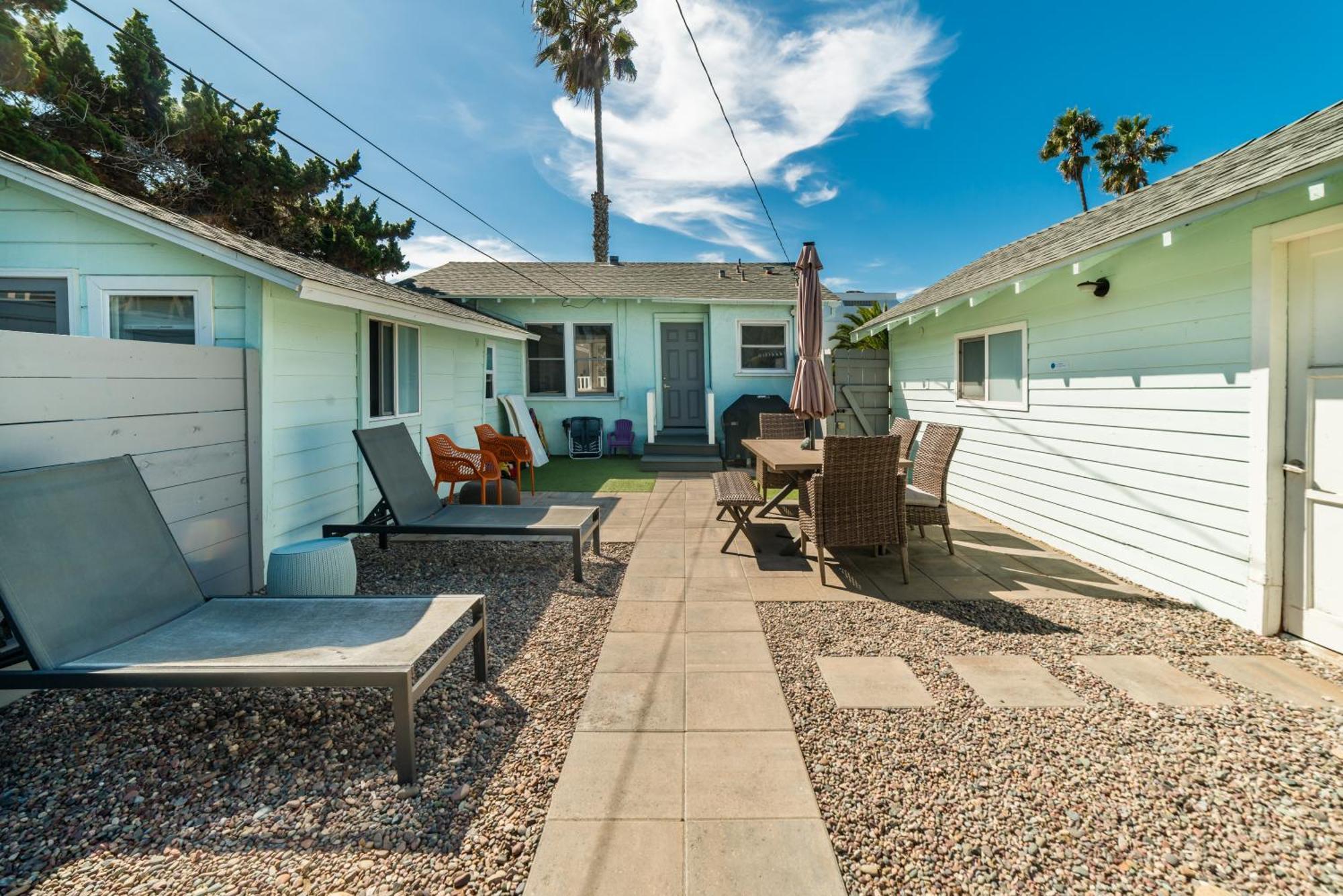 Pacific Bungalow In Oceanside With Backyard & Tiny House Экстерьер фото