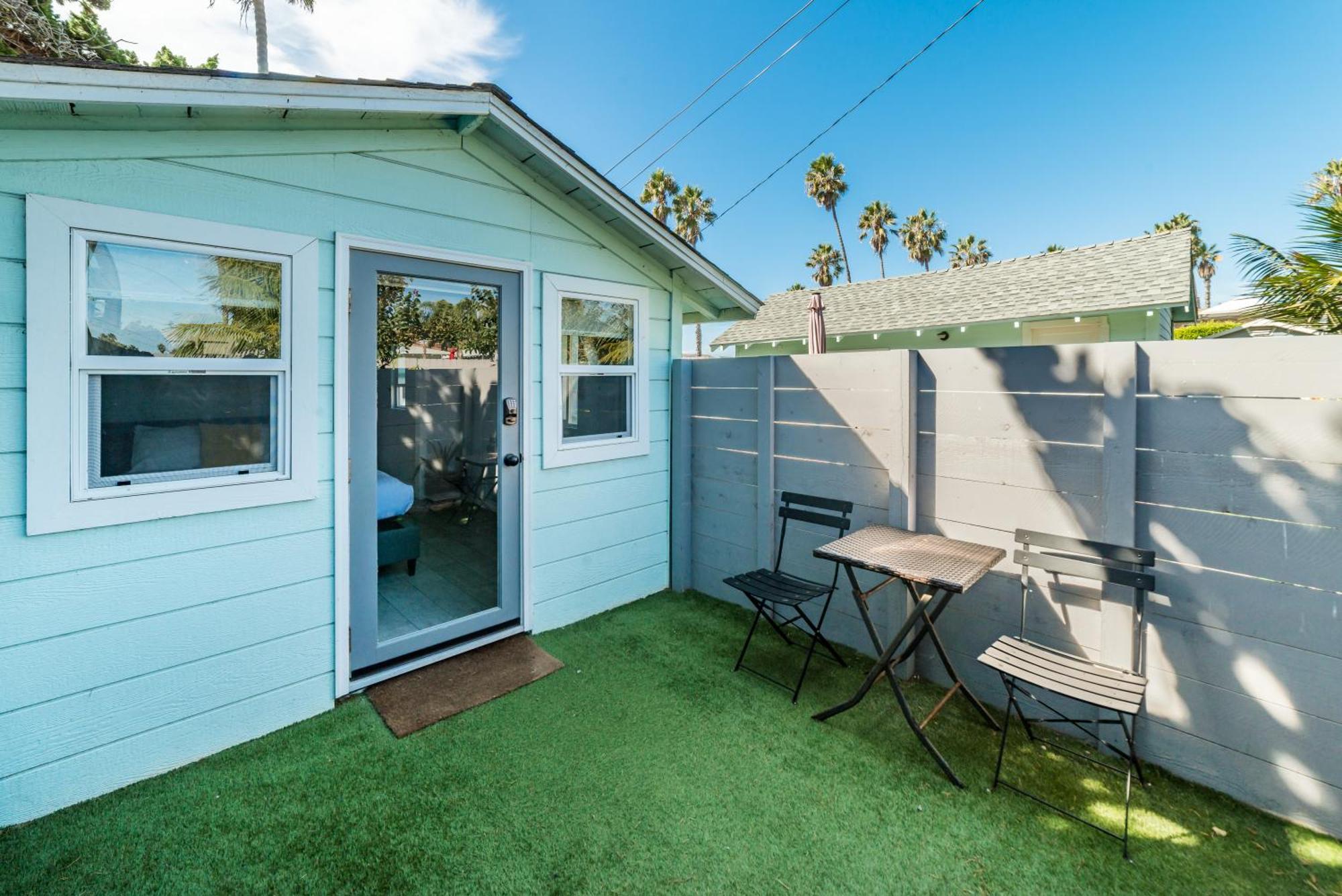 Pacific Bungalow In Oceanside With Backyard & Tiny House Экстерьер фото