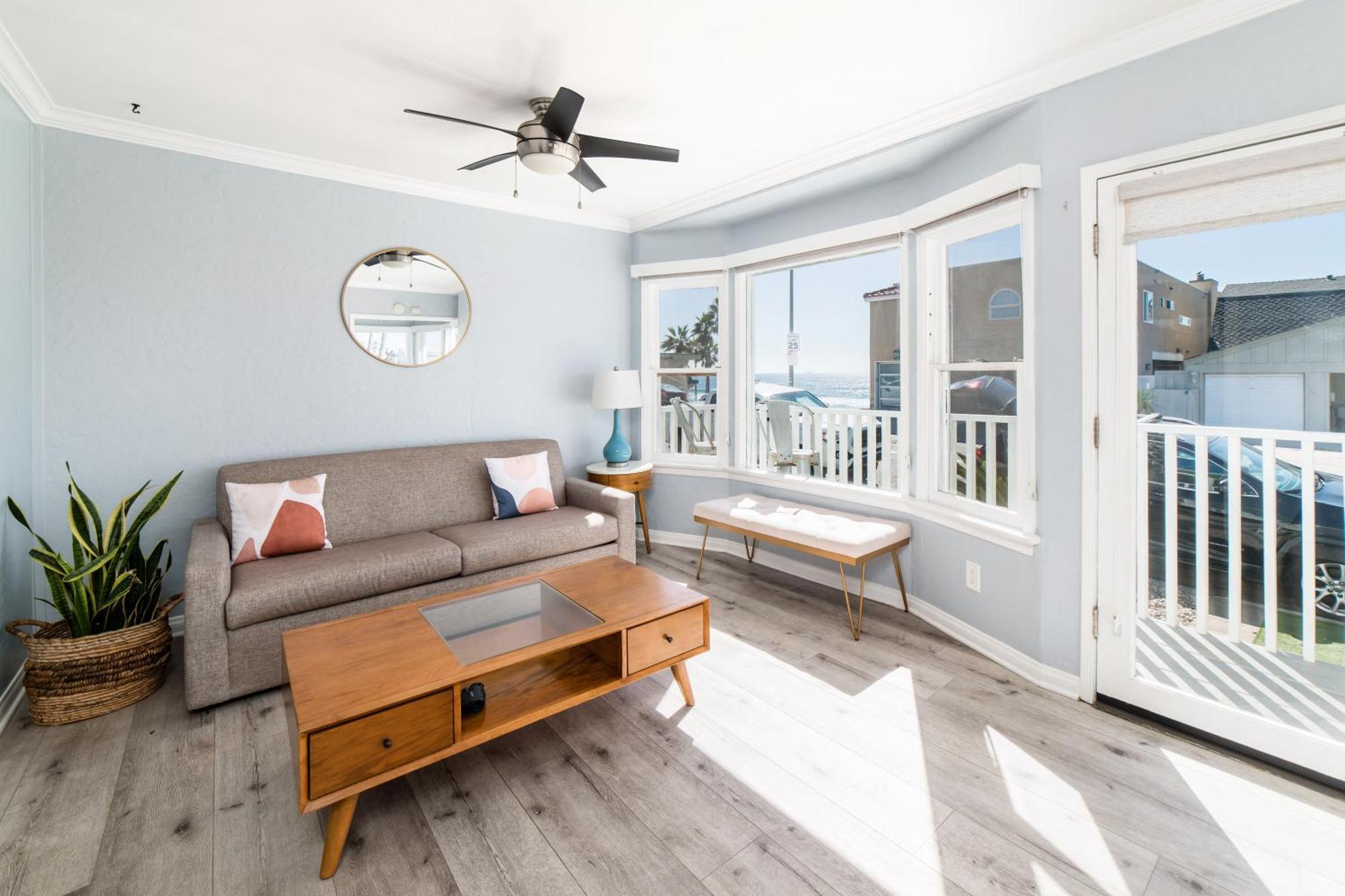 Pacific Bungalow In Oceanside With Backyard & Tiny House Экстерьер фото